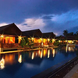 Sangsawan Palace Khaolak Station touristique